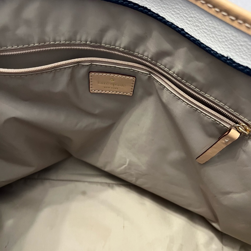 KATE SPADE New York Bondi Road Harmony Tote Bag in Navy/Cream. - Picture 6 of 10